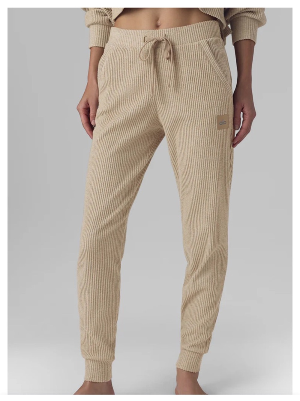 ALO Yoga Muse Sweatpants in Gravel Heather